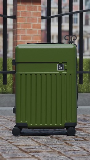 Meet EUME Classic sleek shell, smooth 360° wheels, and smart interiors for effortless trips. | EUME World