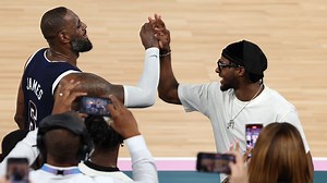 Who’s your daddy? LeBron James has rules for what Bronny can call him on the court
