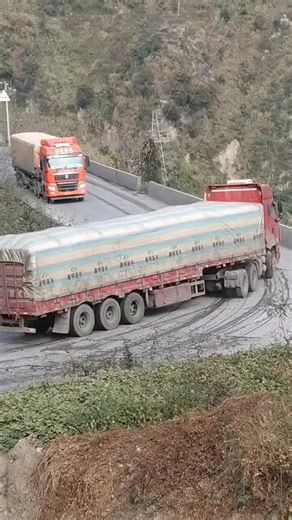 Learn Fun TikTok Lessons with Maya Ali