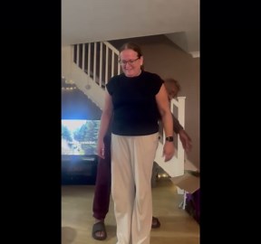 Man tries to lift his partner for upside down challenge but drops her