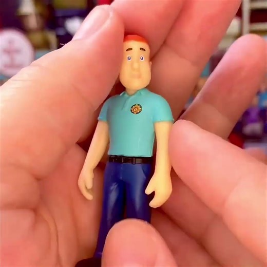 FIREMAN SAM Unboxing Oddly Satisfying Feuerwehrman Toy Surprise Cool Blindpack Mystery ASMR Polizei