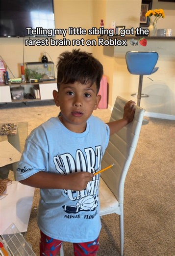 He didn’t know what to believe 😭🐘🍓@Vale⭐️