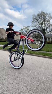 20K views · 214 reactions | Fat Ripper or Beastmode? Which One Is Better? @sebikes @bashh1423 #sebikes #sebikeslife #bikelife #oneway #fatripper #beastmode #oneway #wheelies #bmx #bike | Oneway Lilman | Facebook