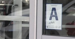 Detroit restaurants to show health inspection cards