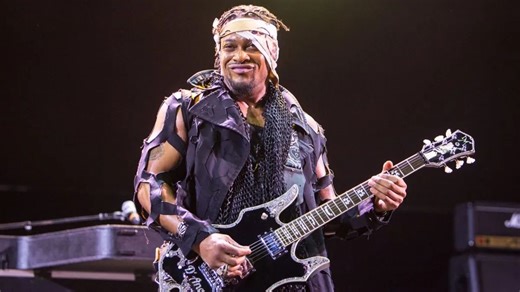 D'Angelo is working on a new album, according to Raphael Saadiq