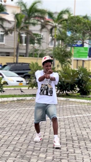 Mbosso Khan: AVIOLA - Un viaje musical ⚡️🤟🏻