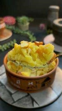 Chana Dal Halwa 💛 #halwa #halwarecipe #chanadalhalwa #sweetrecipe #indiansweetrecipe #halwarecipes