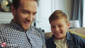 SBUSFGT Frameo 15.6 Inch Digital Photo Frame WiFi Enabled with 32GB Storage, HD IPS Touch Screen for Family Gift & Home Decoration