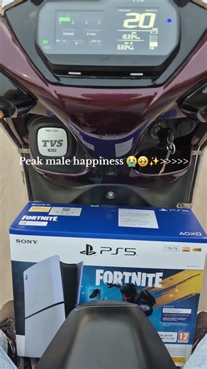 peak male happiness 😭🥹✨️ #gaming #ps5