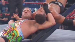Rob Van Dam vs. Bobby Roode went down at Sacrifice 2012. | TNA Wrestling UK