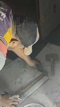 This way you can install 60 ceramic tiles on the floor. #tiles #diy #ceramic #wood #interiordesign