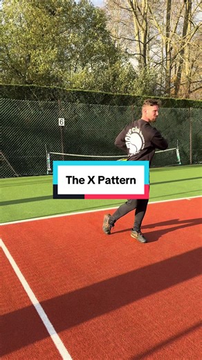 🎾 The X Pattern 🎾 Problem: Players jump straight to changing direction or change pace to put pressure on the opponent. Teaching point: The x pattern involves being able to change the not only the direction by the length of shot. Making them move forwards and backwards. #tennis #tenniscoaching #tennistips #tennislesson #xpattern
