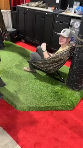 🦌 Sit Low. Hunt Smart. Stay Comfortable. 🪑 Engineered for serious hunters, this ultra-low hunting seat keeps you hidden while providing all-day support. Lightweight, rugged, and padded, it’s perfect for blinds, treestands, or ground setups. 🌲 Compact for easy transport and tough enough for the wild, it ensures you stay ready for action from dawn to dusk. #HuntingEssentials #GroundBlindGear #StealthHunting #LowProfileSeat #DeerSeason #AllDayComfort #OutdoorAdventure | Simplyous