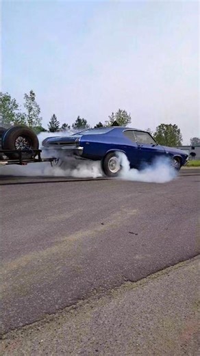 9 second Chevelle daily driver burnouts #bigblockchevy #dragracing #sickthemag #chevy #racing