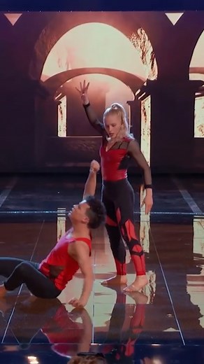 Super flexible performance of Charity and Andres🔥 #WOD22 #dance #stagelife | World of Dance