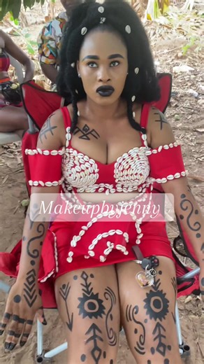 Creative Body Drawing Techniques for Makeup Artists