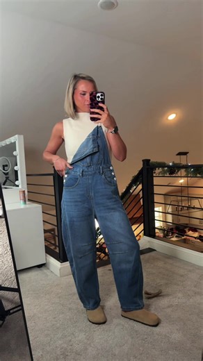 Stylish and Comfortable Overalls: 90s Fashion Revival