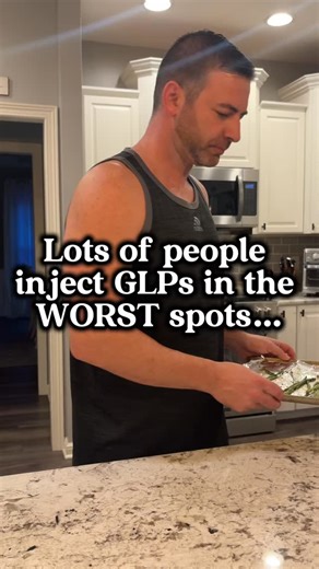 Primal Health + Wellness on Instagram: "Where you inject isn’t “just preference”; it can actually change how steady your medication feels and how your body responds. Some spots look fine but cause pain, bruising, bad absorption, or wasted medication. Here are the spots you should avoid👇🏻👇🏻👇🏻 🚫 Too close to the belly button The skin around the navel is packed with nerves and absorbs unevenly. Leads to burning, bruising, and inconsistent dosing. 🚫 Stretch marks These areas have weaker bloo