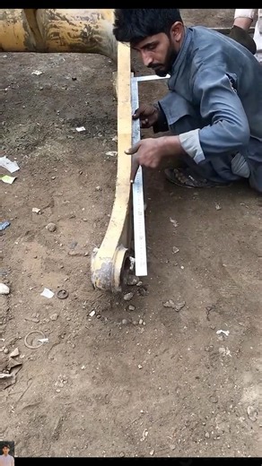 How to fix and recover excavator loader boom #shorts #pakistani #welding