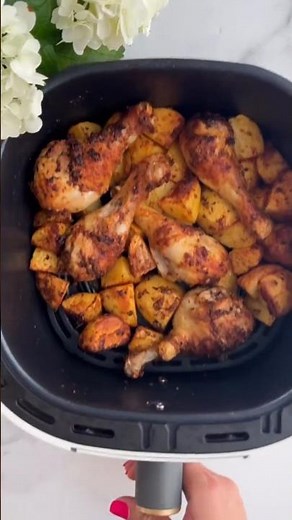 Zero Dishes! 🛑 30-Minute Air Fryer Chicken & Potatoes #airfryer #airfryerrecipes