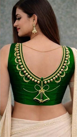 Beautiful 💚 Trending Blouse Designs | New Backless Deep V-Neck Style #blousedesigns #viralshort
