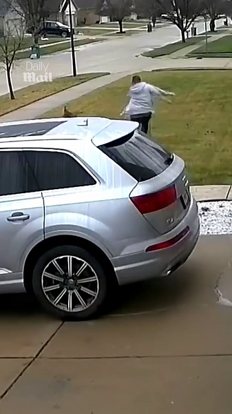 Unexpected chase as man encounters neighbor's dog