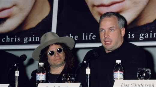 How Garth Brooks Nearly Scored This Singer-Songwriter a Swimming Pool