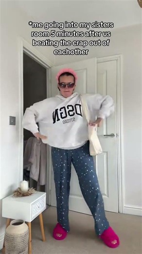 It’s a sister thing💁🏼‍♀️ #funny #sister #siblings #sisters #shopping #comedy