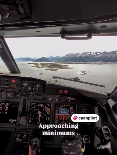 Experience the Thrill of Approaching Landing as a Pilot