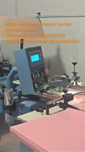 Notebook stitching machine