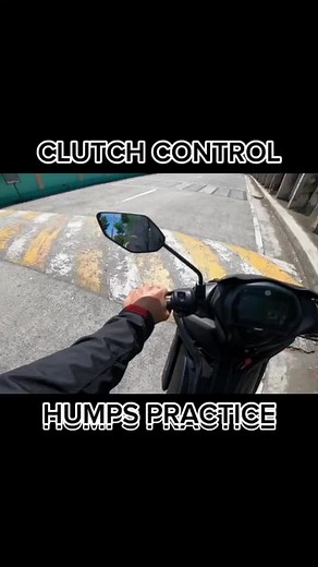 Motorcycle Clutch Control Tips for Speed Bumps