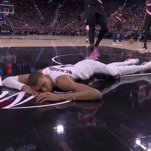 If you don't watch much basketball, this is Victor Wembanyama. He's the top scorer for the San Antonio Spurs and surprisingly agile at 7'4" (224cm).He's had a tough past year with a DVT and tonight a serious fall and concussion.⚠️Content Warning⚠️