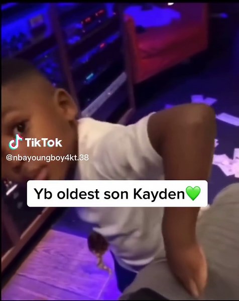 Yb and his oldest son Draco 💚 #trending #viral #viralvideo #GenshinImpact34 #ybbetter #nbayoungboy #4kt #fyp #fypシ #slime #foryoupage #blowthisup #youngboy #4kt💚 #makethisviral #explorepage #fathergoals #fatherson #foryou #trendingvideo #4sonsofaking