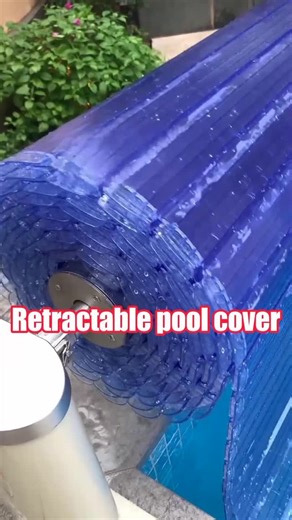Sunripple Aquatics US | A retractable swimming pool cover that can be opened and closed remotely.#poolcover #electricpoolcover #poollid #pooldecor #swimingpoolcover | Instagram