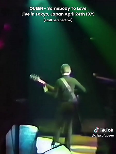 Queen - Somebody To Love performed in Tokyo, Japan on the 24th April 1979 from the staff perspective #queenband #freddiemercury #queen #brianmay #rogertaylor
