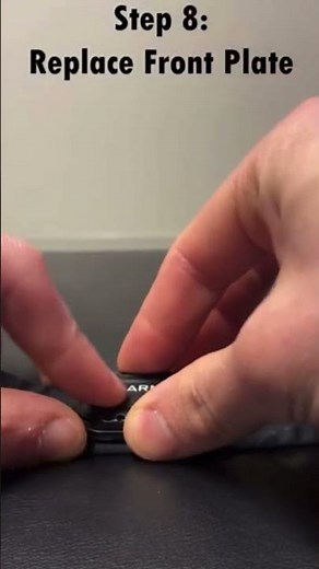 How to replace the battery in a Garmin heart rate monitor