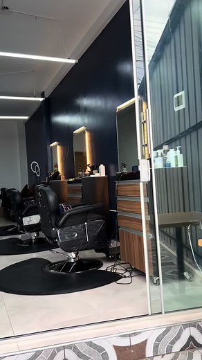 Inauguración de Invictus Barbería en Cochabamba