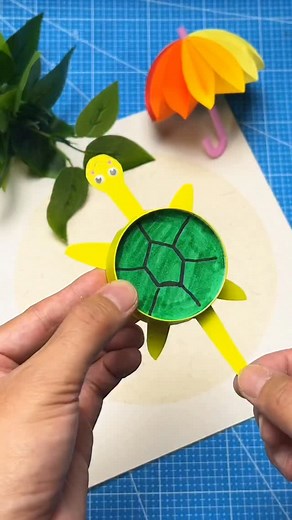 66K views · 473 reactions | A little turtle with a retractable head, so much fun! #crafts #handmade #howto | People Crafts | Facebook