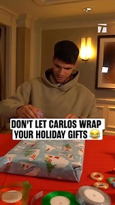 Advantage, wrapping paper 🎁😂 @carlitosalcarazz | Tennis Channel
