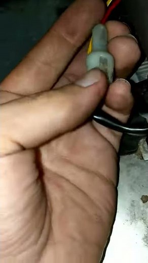 Ski doo rev xp fuel level fuse