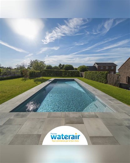 Découvrez nos piscines sous toutes les formes et transformez votre jardin en espace de détente et de jeu. Avec nos 90 modèles et 200 000 variantes, vous trouverez forcément la piscine qui vous convient. | Piscines WATERAIR