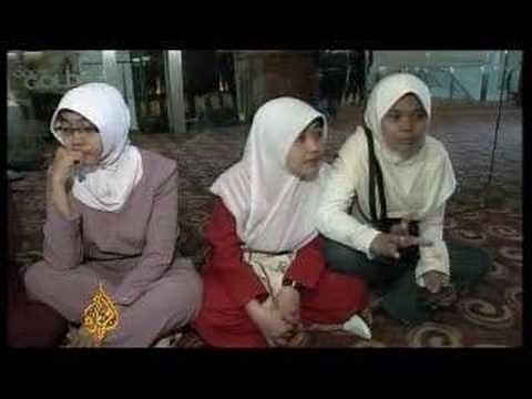 Indonesian film 'a hit' for Muslims - 16 Apr 08