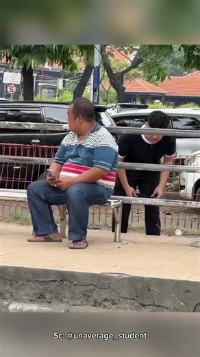 Top 3 Wallet Drop Pranks by Average Students