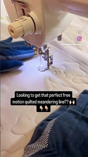 Looking for the perfect free motion quilted meandering line? It’s great for beginners! Link below ❤️