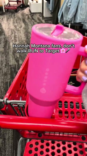 Jk, we sell em! #hannahmotanha #hannahmontana #disneychannel #youtubeshorts #shorts