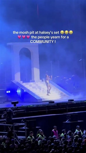 the most unreal experience ! #halsey #rockforpeople #festival #performance #live
