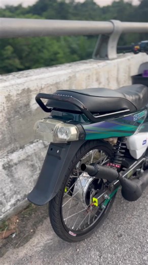 Yamaha Sport 100: Features and Performance Review