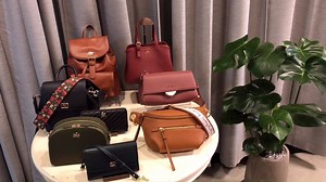 4K views · 148 reactions | ✨01/02 20:00 直播唷✨ #來抽小禮物囉！！ 回答影片中有幾個未上市新品+tag兩位好友 我們會在直播中抽出一位幸運兒唷!! 大家敲碗要看的新品直播終於來啦 還有官網上還沒有出現的新朋友呢!! 來猜猜看有幾個~ 這次直播會有什麼活動呢? #千萬不要錯過! #沒跟上可是會內牛滿面der~ | pixy | Facebook