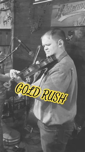 Swampland String Band diggin for gold #fiddle #bluegrass