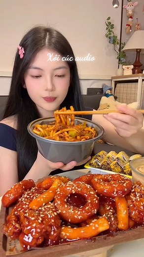 163K views · 3.3K reactions | [Full ] Chồng tôi đi ở rể nhưng vẫn ngoại tình - FULL Bánh Cuốn radio #truyenaudiofull #xuhuong #mukbang | FULL Bánh Cuốn Radio | Facebook
